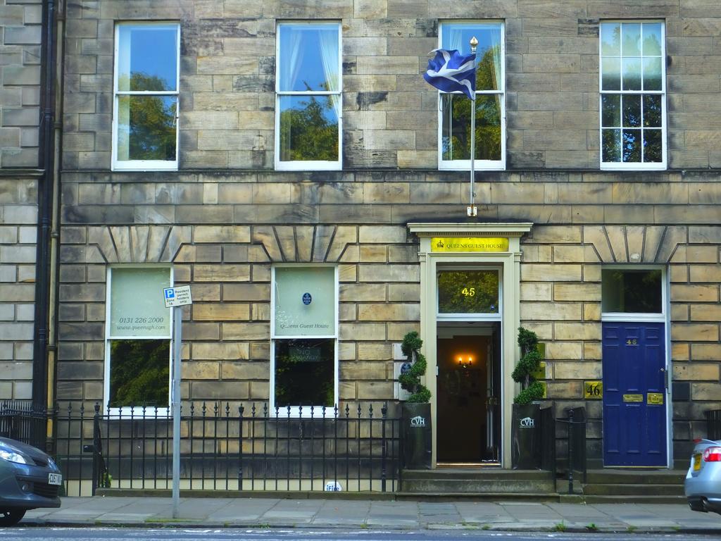 Gasthof Queens Edinburgh